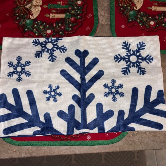 NWOT Blue Half Snowflakes & Green 12x20 Christmas Lumbar Pillow Covers Set of 3 - Picture 2 of 4